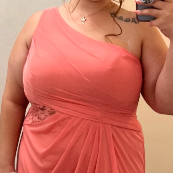 One-Shoulder Mesh Dress with Lace Inset - Picture 6 of 6